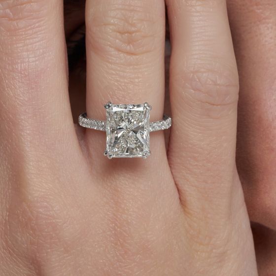 Radiant Cut Diamond Pave Ring 